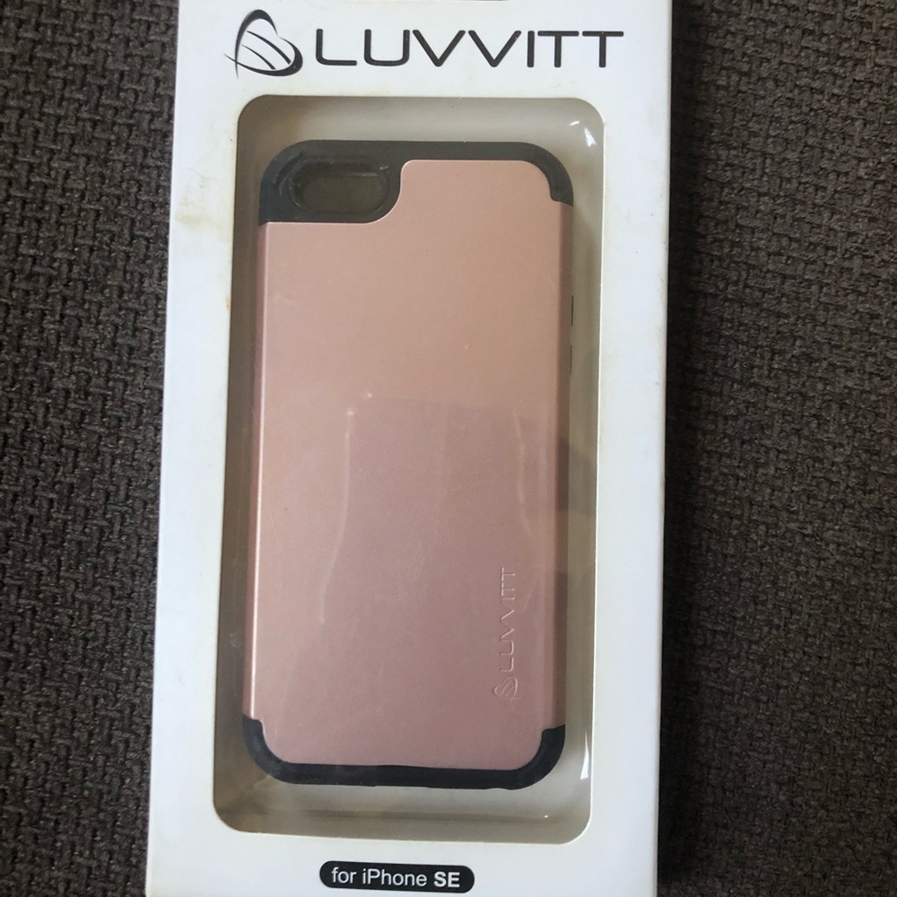 iPhone SE pink chrome-ish phone case